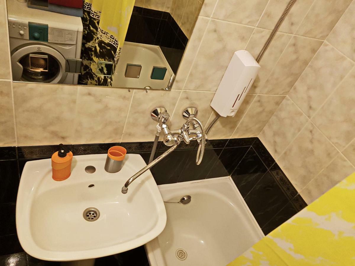Apartlux Chernigov Bagian luar foto